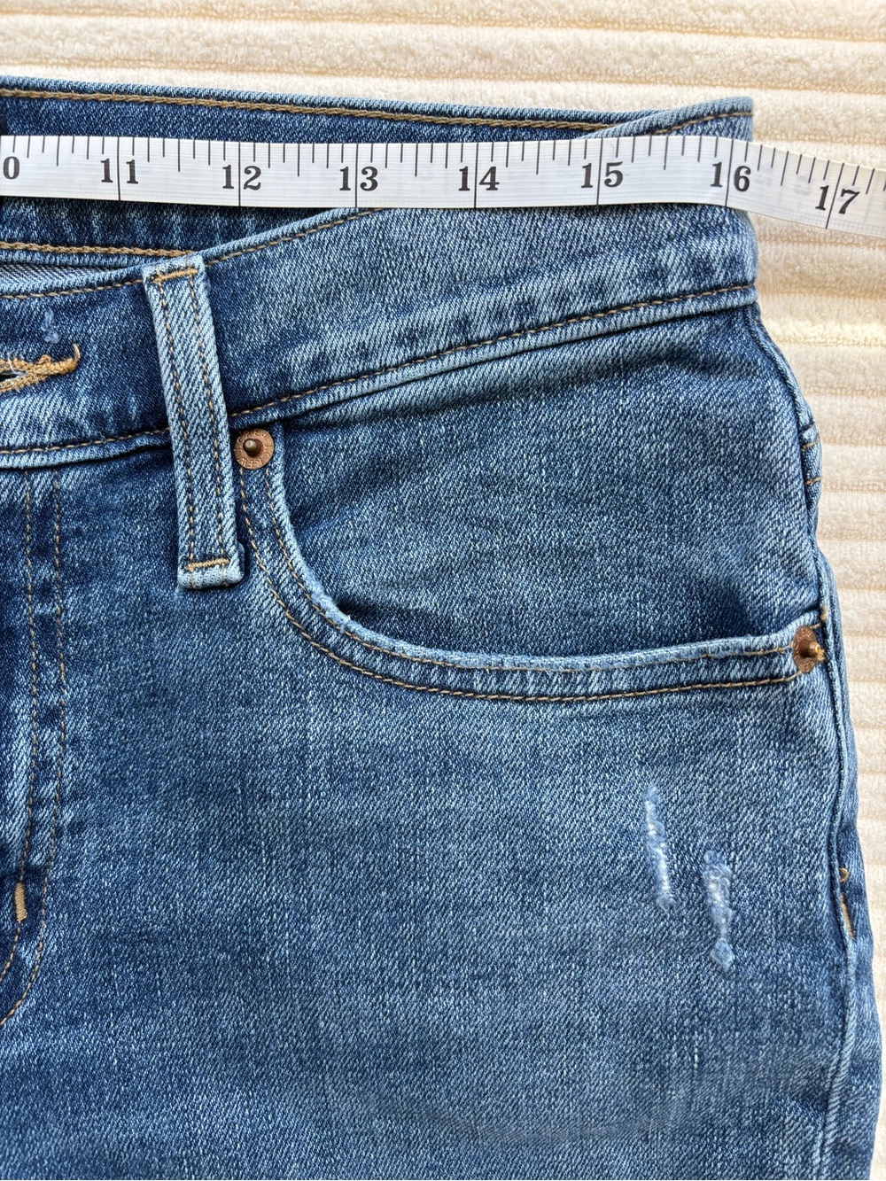 J.Crew Slim Boyfriend Jeans Size 25 Medium Blue Wash Distressed - Picture 9 of 10